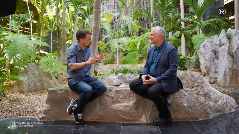 ÇEV�R� RÖPORTAJ / Miguel Díaz-Canel: Küba onurlu ve bar��ç�l bir halkt�r, kimse için bir tehdit olu�turmuyor